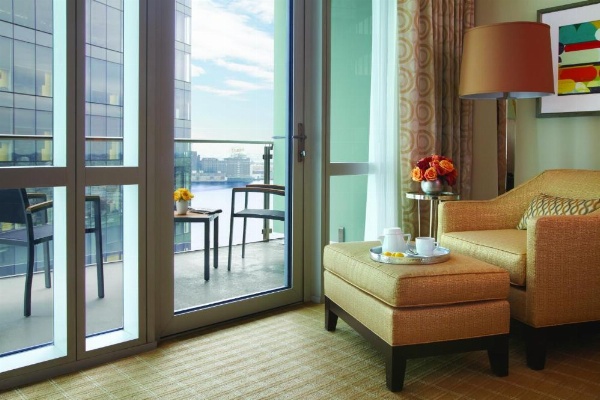 Four Seasons Baltimore image 28